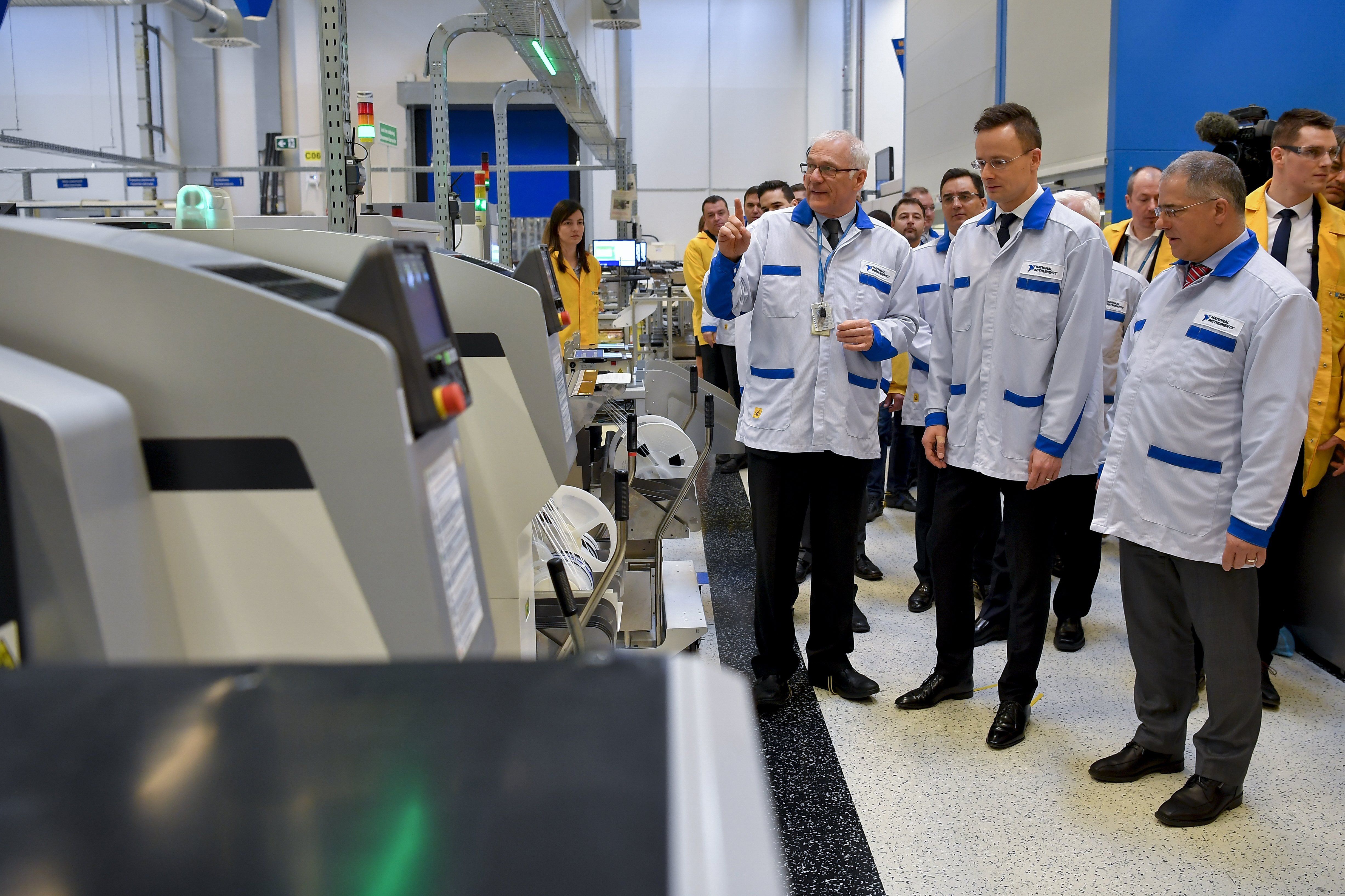 Letette új épületének alapkövét Debrecenben a National Instruments