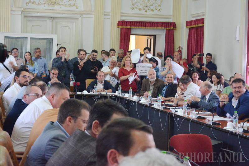 Négy hónap késéssel fogadták el Bihar megye költségvetését