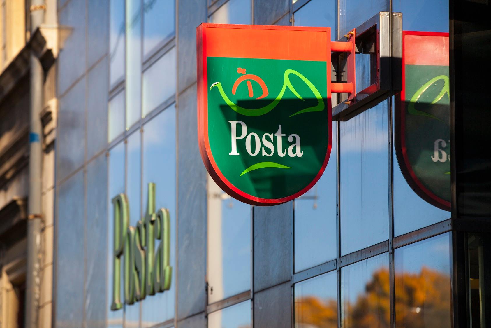 Változnak egyes postai díjak Magyarországon, lesz, amit olcsóbban küldhetünk Romániába