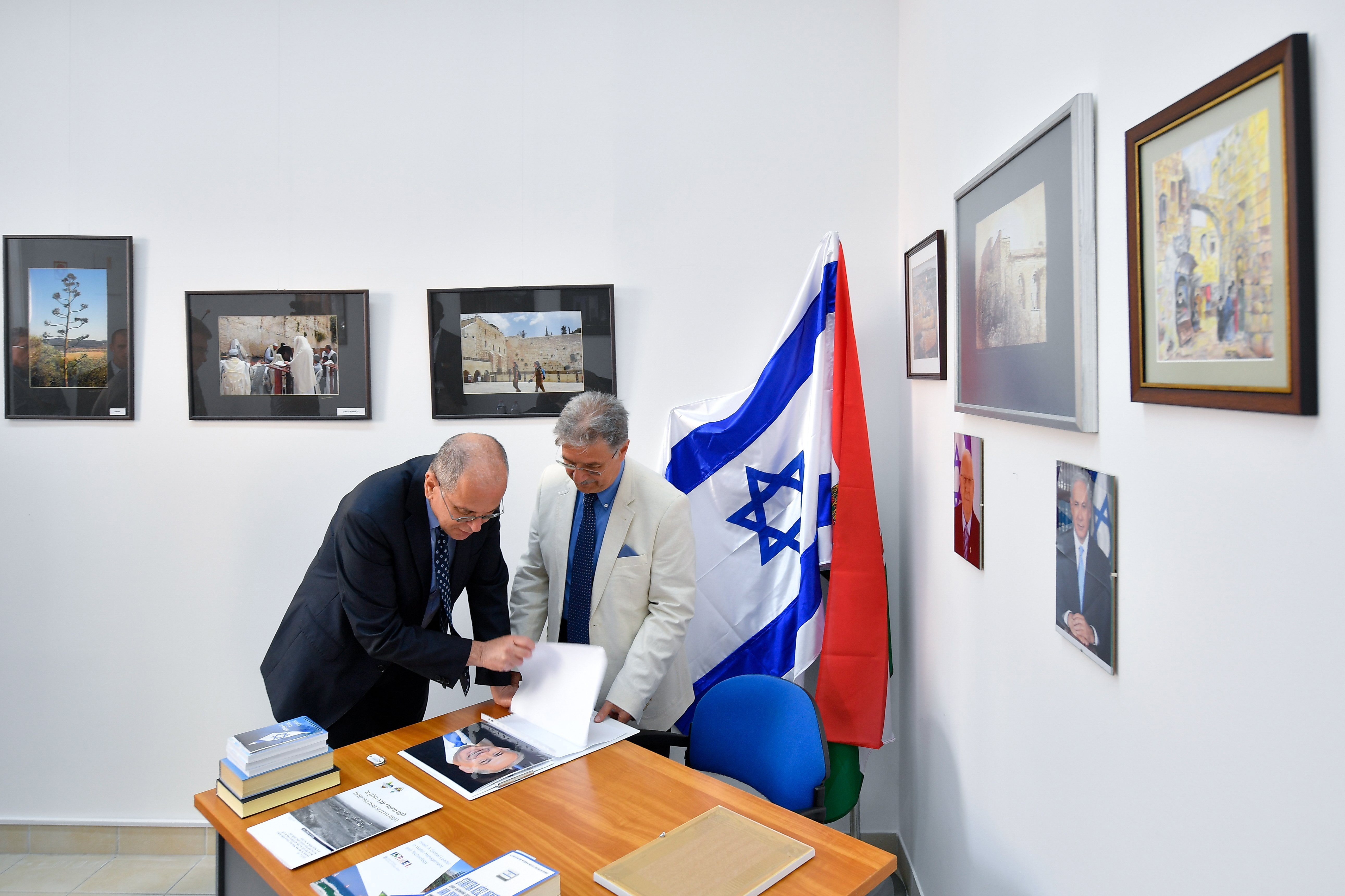 Megnyílt Izrael tiszteletbeli konzulátusa Debrecenben