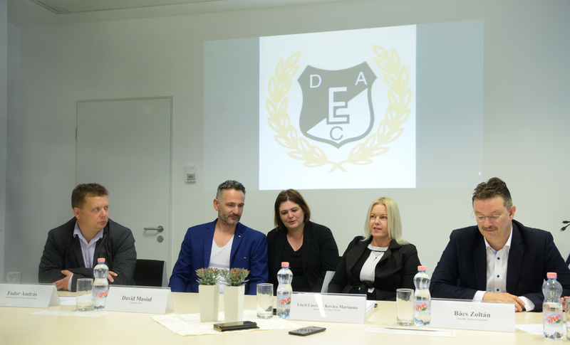 David Musial lett a DEAC ujjászerveződő jégkorongcsapatának a vezetőedzője