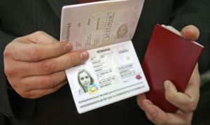 Tíz évre nő Romániában a felnőttek útleveleinek érvényessége