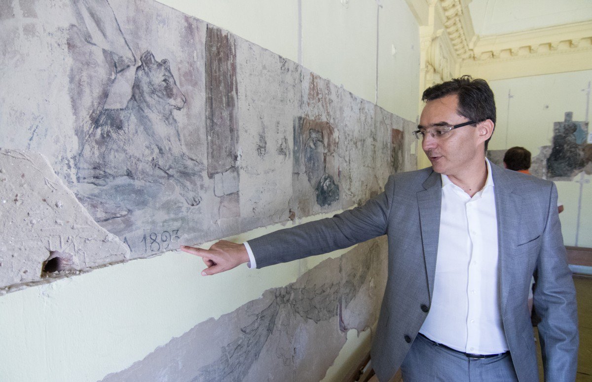 Felújítják az egykori kereskedelmi akadémiát Debrecenben, Magyar Ház is helyet kaphat benne