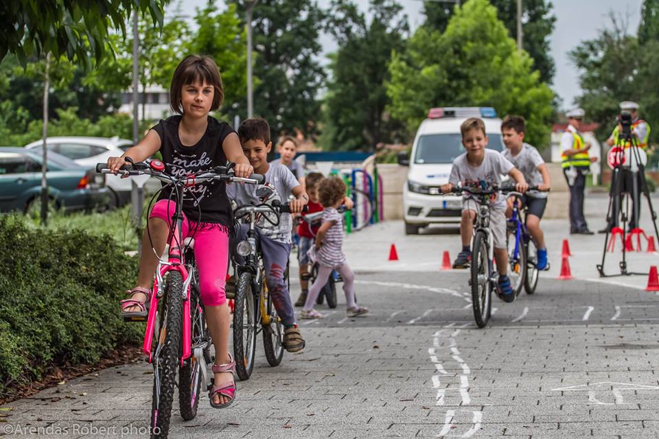 Fesztivállal ünnepeltek a debreceni biciklisek