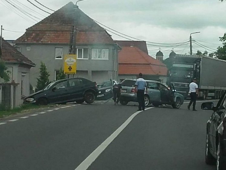 Falnak ment autójával egy magyar állampolgár Romániában, majd eltűnt