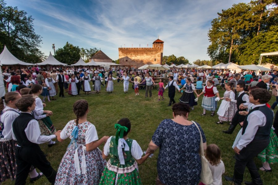 Népművészeti fesztivál lesz a hétvégén Gyulán, alföldi, partiumi, székelyföldi és bukaresti résztvevőkkel