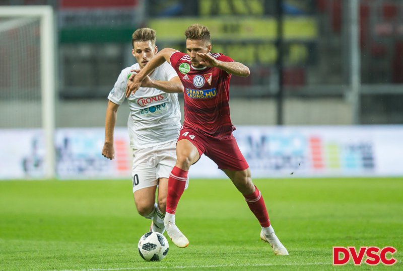 Döntetlennel zárult az első hazai mérkőzés a Nagyerdei Stadionban