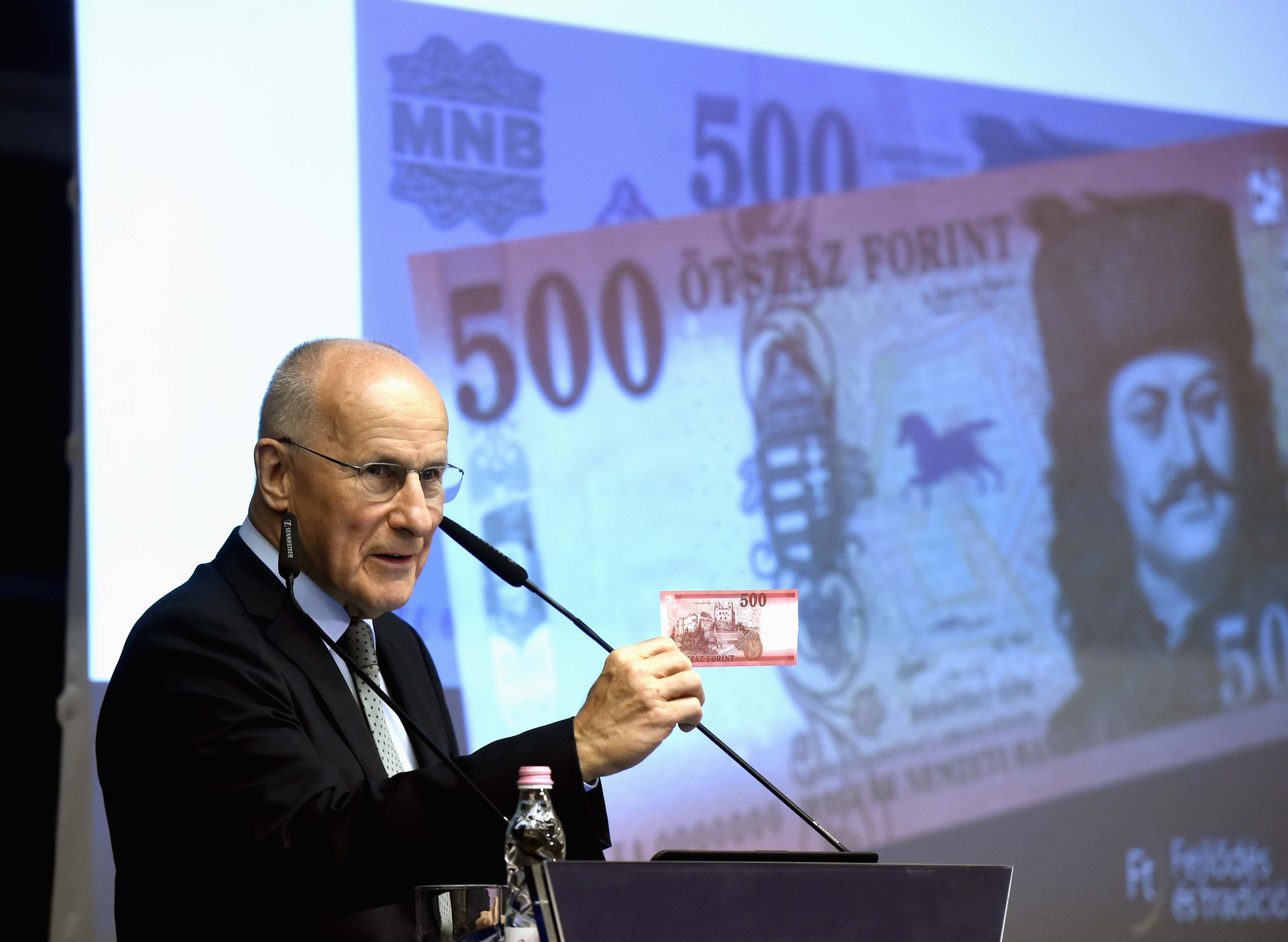 Megújulnak az 500 forintos bankjegyek