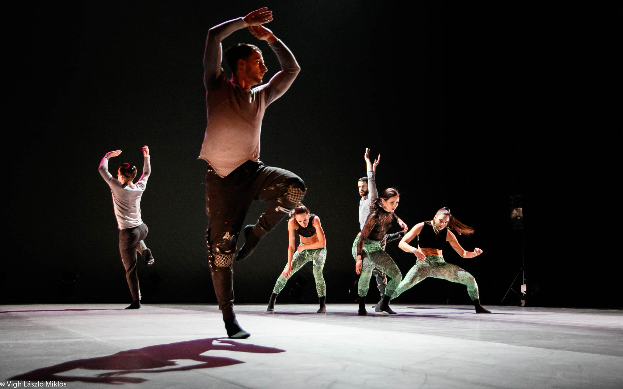 Ösztöndíjasok bemutatkoza és bohóc workshop az Infinite Dance Festival második napján