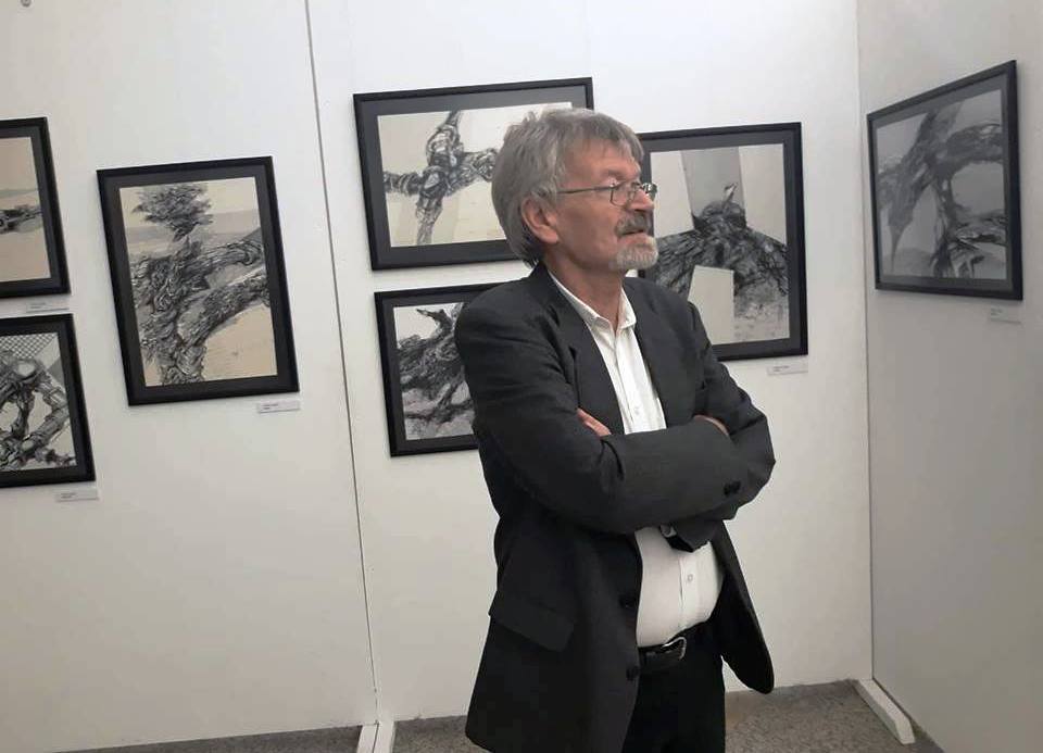 Csomós Zoltán, Szepessy Béla és Toró József közös tárlata Debrecenben