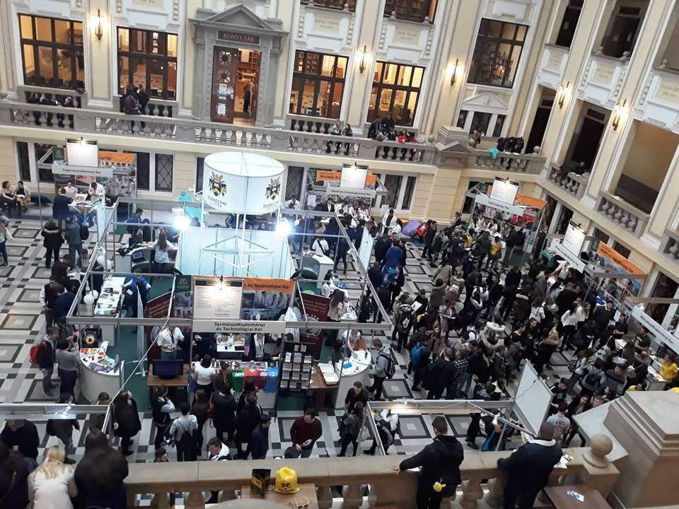 A DExpo idén is várja a felvételi döntés előtt álló középiskolásokat