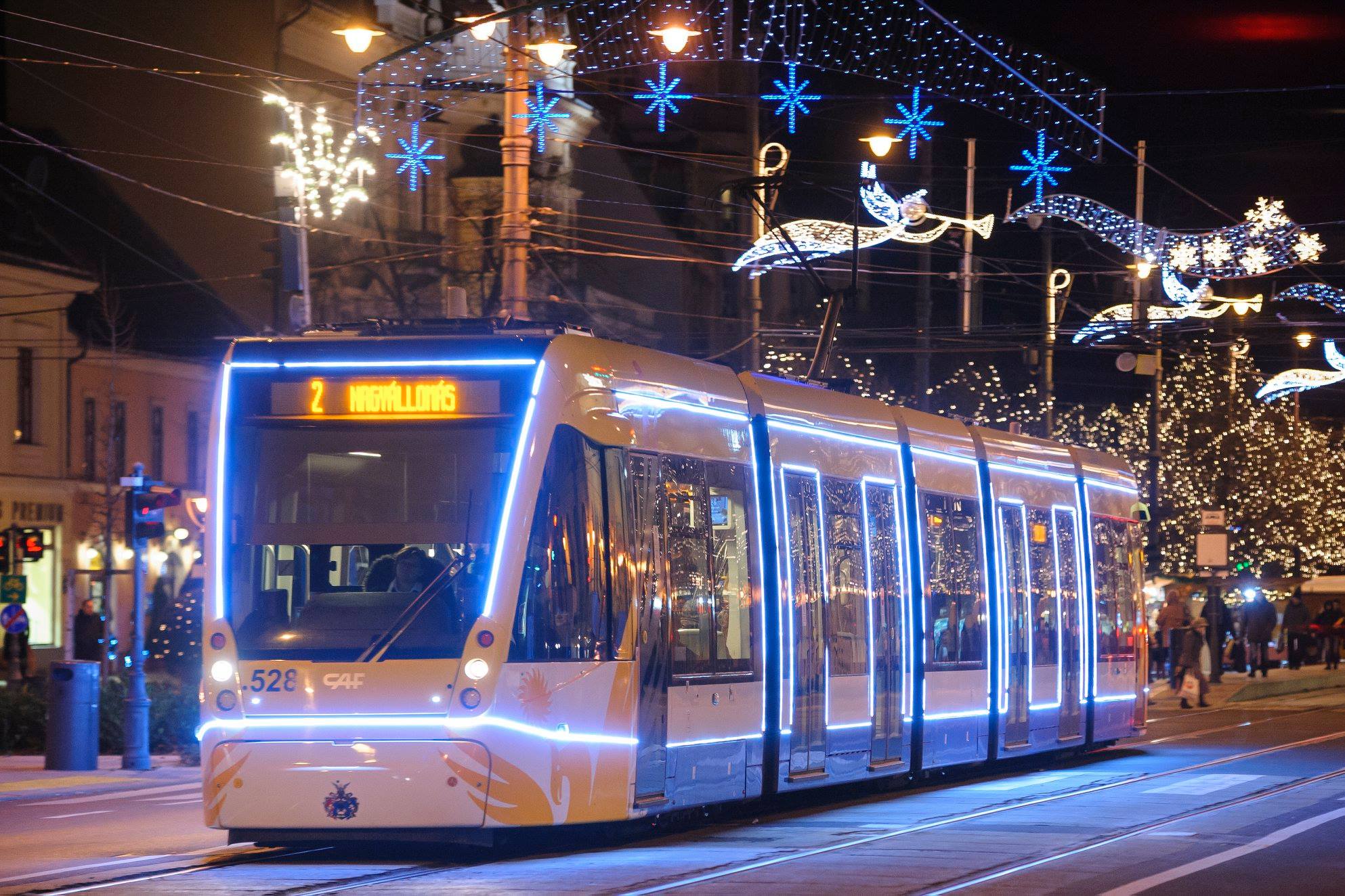 Elindul az Adventi élőzenés fényvillamos