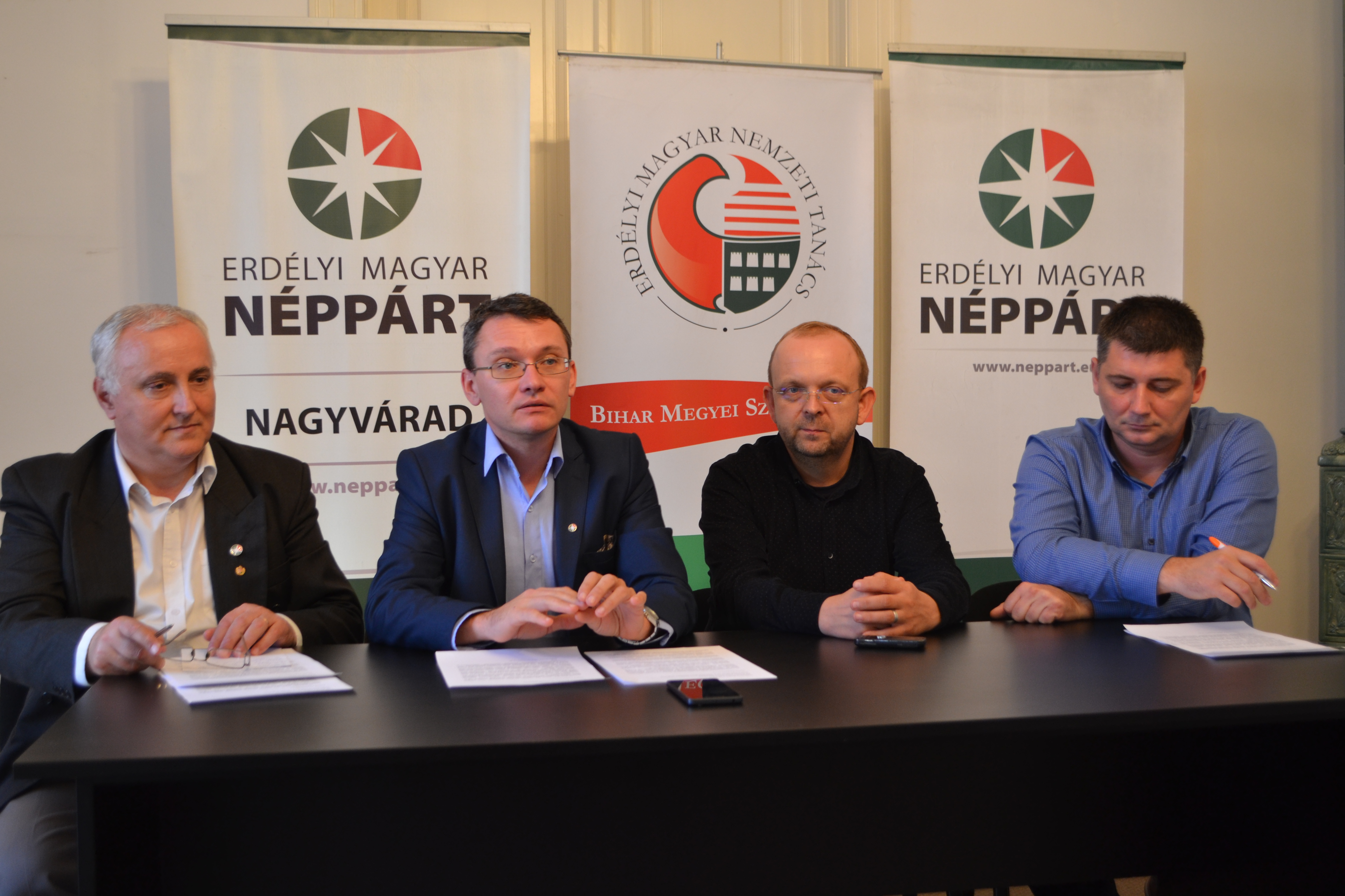 Civil- és egyházi vezetők támogatását várja a Néppárt a Szent László-szobor és a városnap időpontjának megváltoztatása ügyében