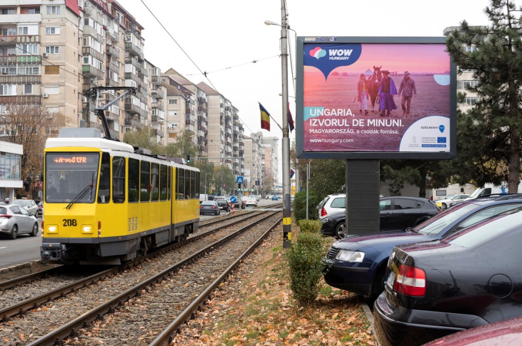 WOW Hungary ? Magyarországot népszerűsítő óriásplakátok Nagyváradon