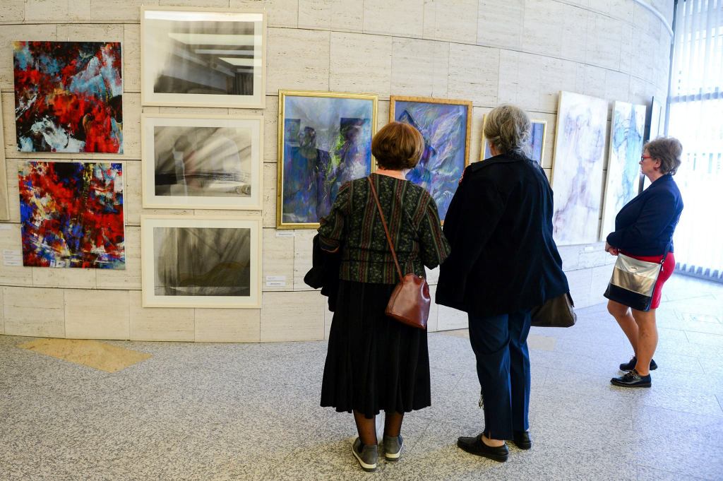 Megnyílt a 28. Debreceni Tavaszi Tárlat