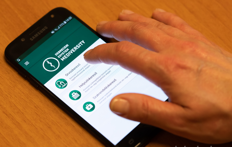 Egyedülálló egészségügyi mobil applikációt fejlesztett a Debreceni Egyetem