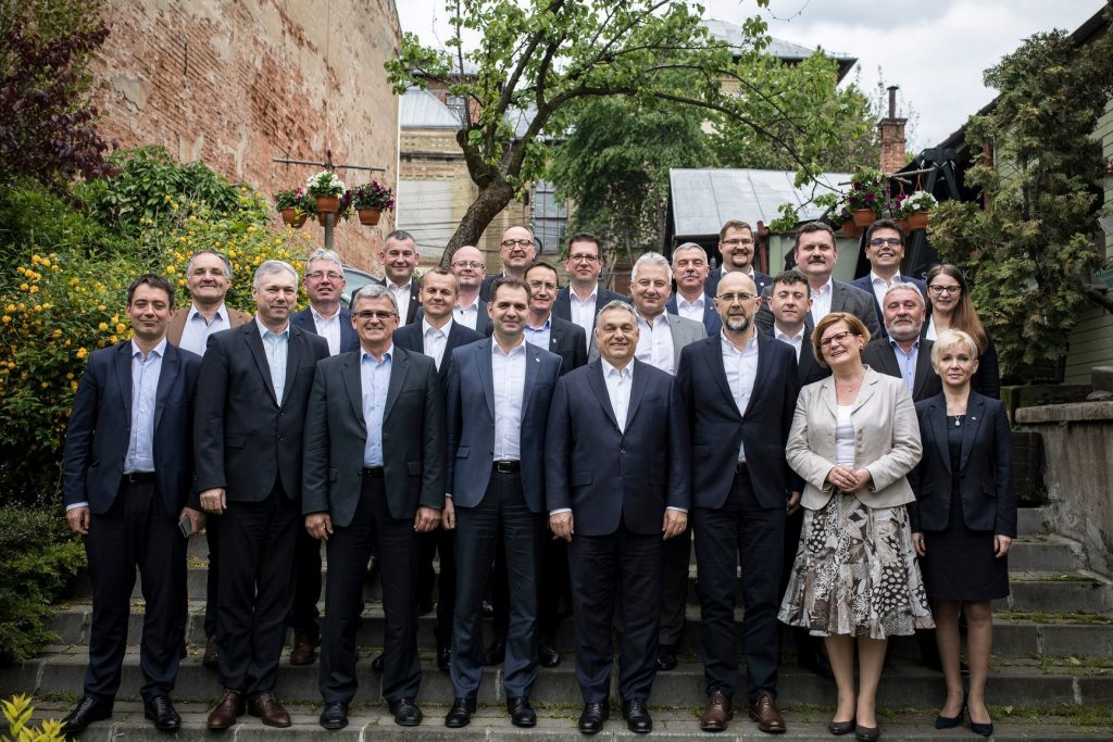 Orbán Viktor erdélyi magyar önkormányzati vezetőkkel találkozott