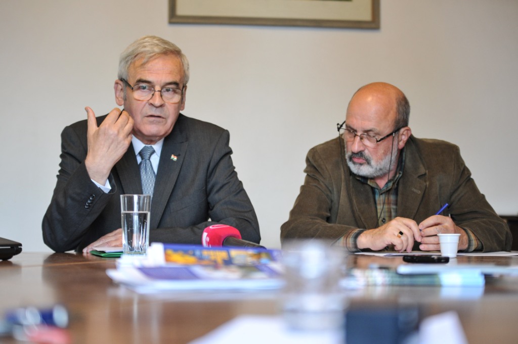Erdélyi ügyekről nyilatkozott Tőkés László európai parlamenti képviselő Nagyváradon