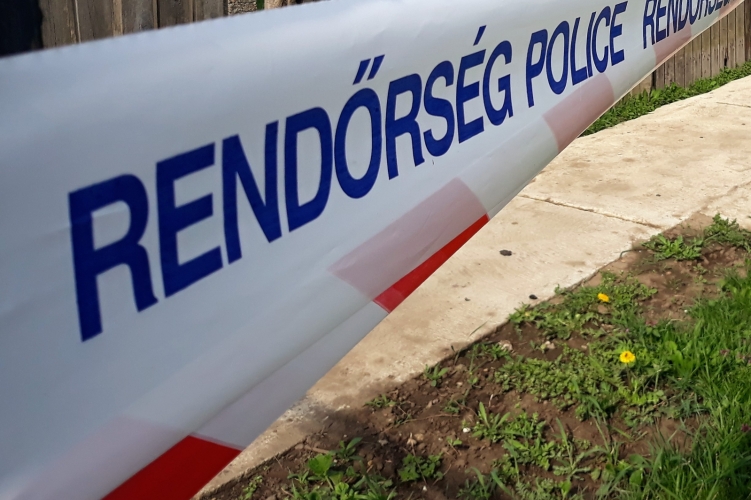 Parfümöket lopott egy román állampolgár Debrecenben
