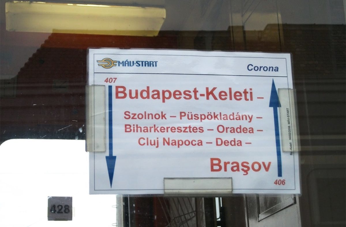 Oradea nem Arad - Magyarul is feltünteti a határon túli állomásneveket a MÁV