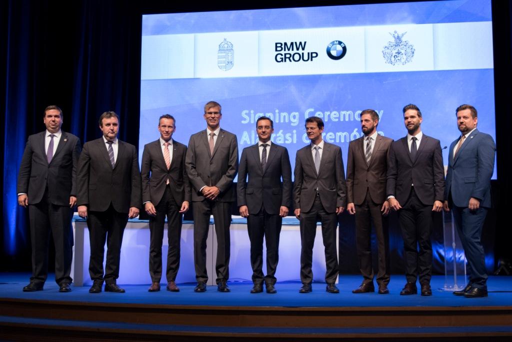 Debreceni BMW-gyár: aláírták a telekvásárlással kapcsolatos szerződést