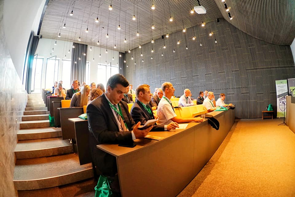 Megkezdődött a Partiumi Nemzetközi Menedzsment Konferencia