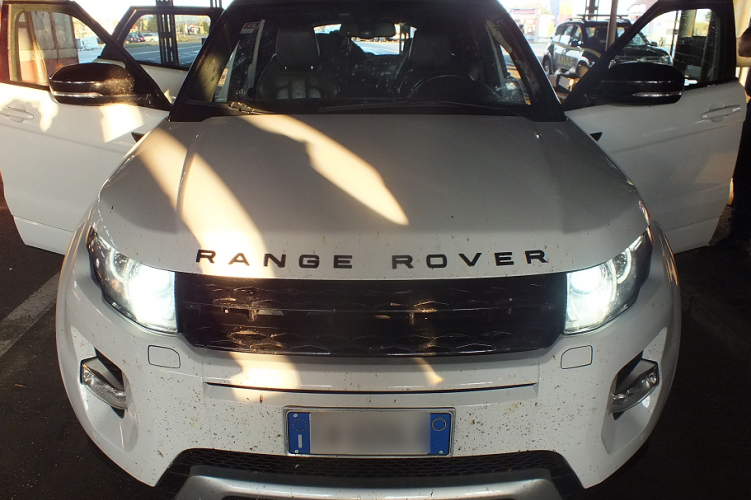 Hamis alvázszámú Range Rover Ártándnál