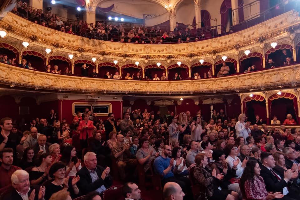 Gyermekmegőrző játszóházat indít a Szigligeti Színház