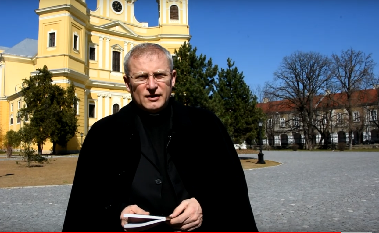 Nagyváradon nyitva maradnak a templomok, a püspöki székesegyház előtt vasárnaponként szabadtéri szentmisét mutatnak be
