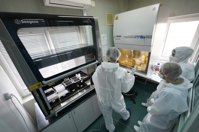 Nagyváradon használatba vették a koronavírust valós időben kimutató laboratóriumi berendezést