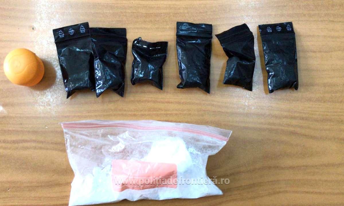 90 grammnyi droggal akarta átlépni a határt