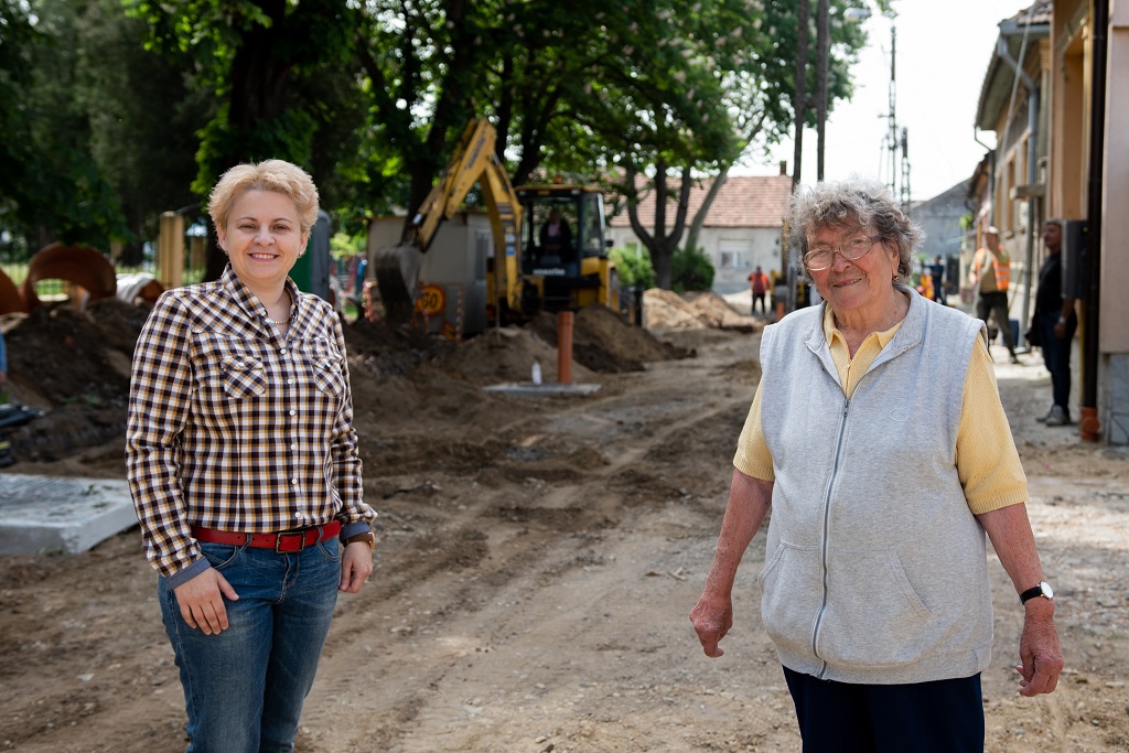 Megkezdődött a várad-velencei Templom tér teljes felújítása