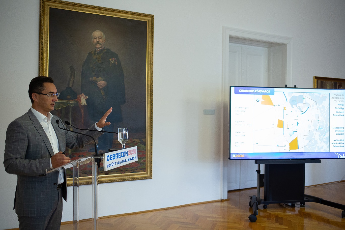 Papp László: Léptékváltást jelent a 2030-ig szóló fejlesztési program