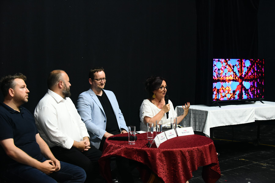 A kortárs és klasszikus művészet is megjelenik az idei Debreceni Virágkarneválon