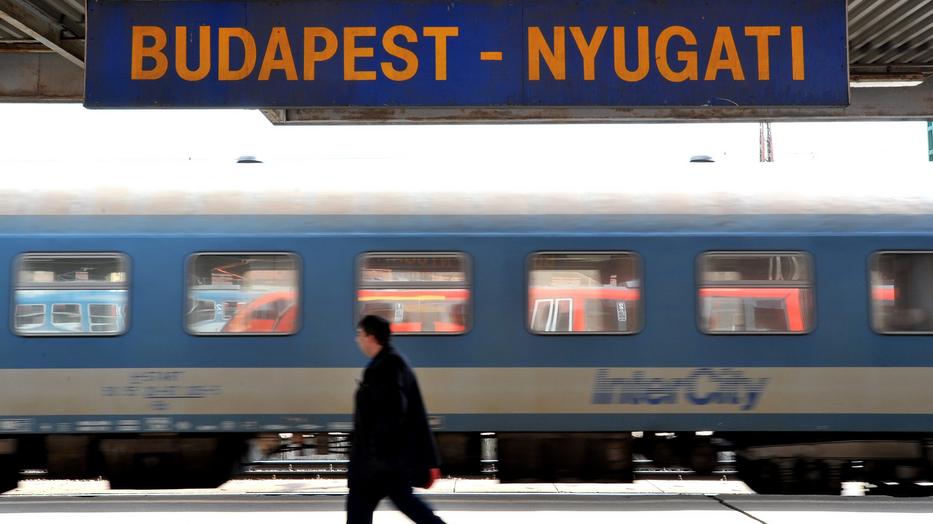 MÁV: A nemzetközi vonatokban nem közlekednek fekvő- és hálókocsik, valamint étkezőkocsik