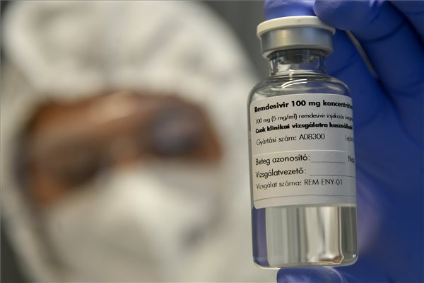 Debrecenben megkezdték a magyar remdesivir alkalmazását súlyos állapotú betegeken