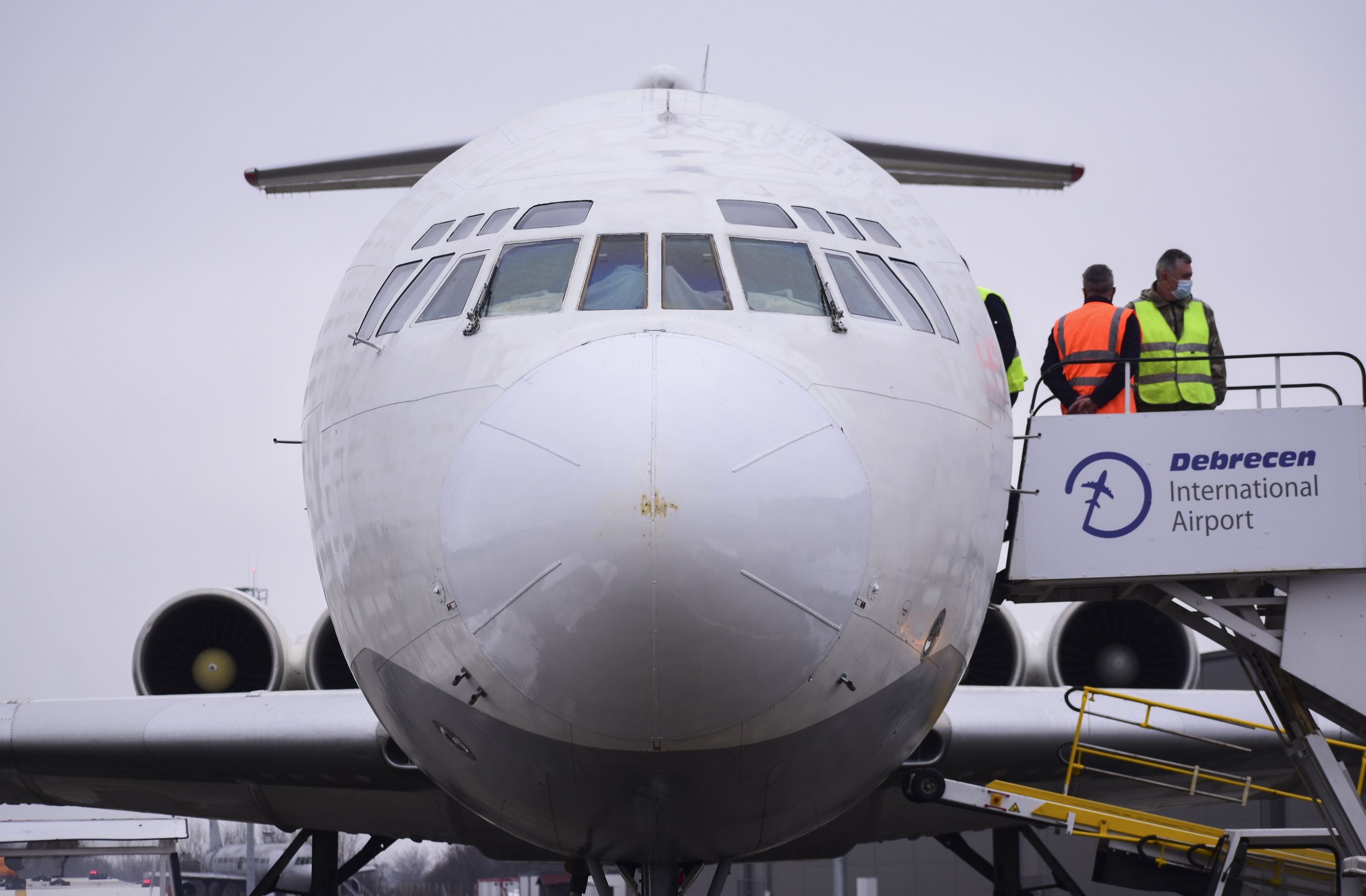 Legendás Ilyushin Il-62-es típusú Cargo repülőgépet fogadtak a Debreceni Nemzetközi Repülőtéren
