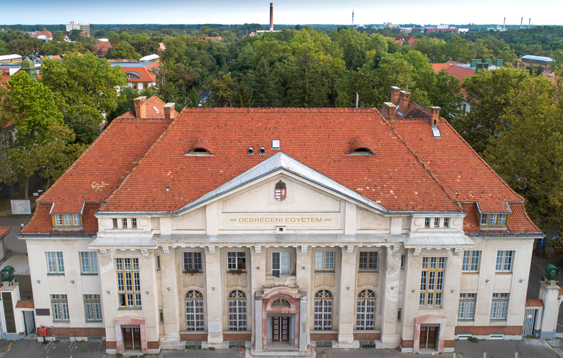 Post-Covid szakambulancia hálózatot indít a Debreceni Egyetem klinikai központja