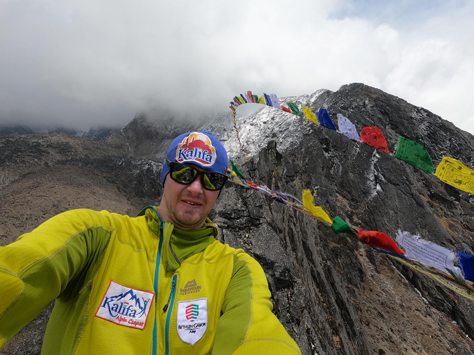 Varga Csaba megérkezett a Mount Everest alaptáborába
