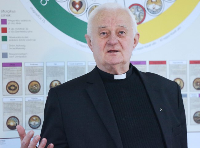 Orosz Lőrinc, a Szent Anna-székesegyház előző plébánosa 30 éve szolgál Debrecenben