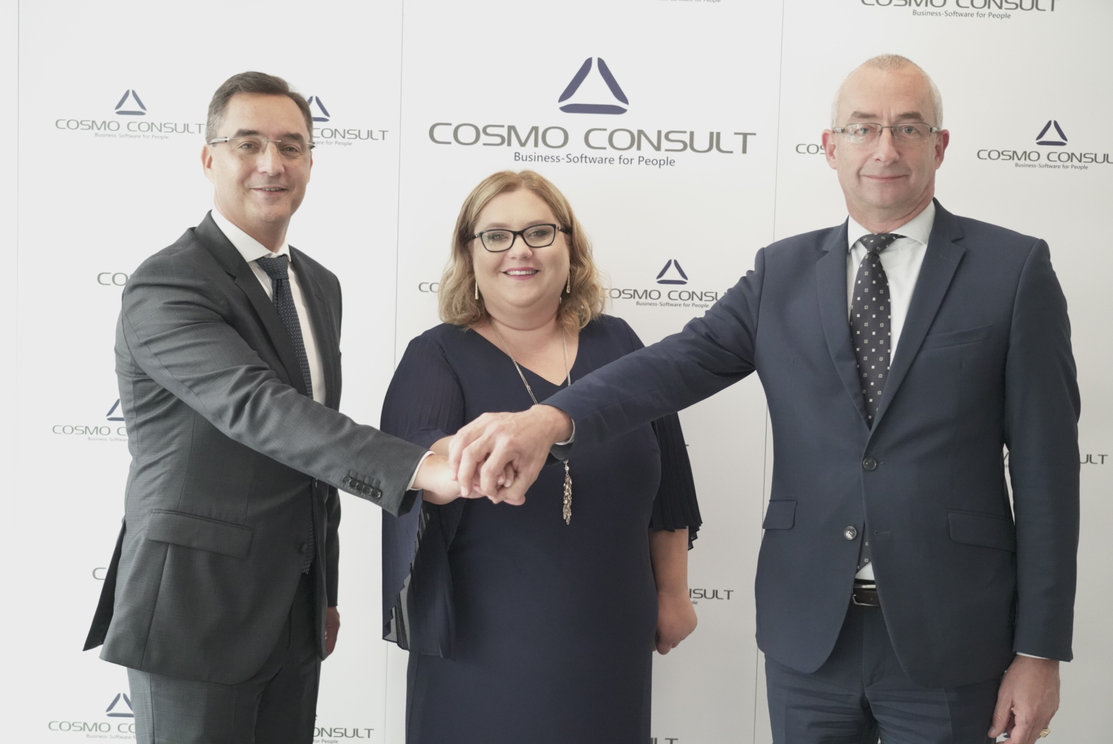 IT fejlesztő és szolgáltató központot hoz létre Debrecenben a Cosmo Consult Csoport