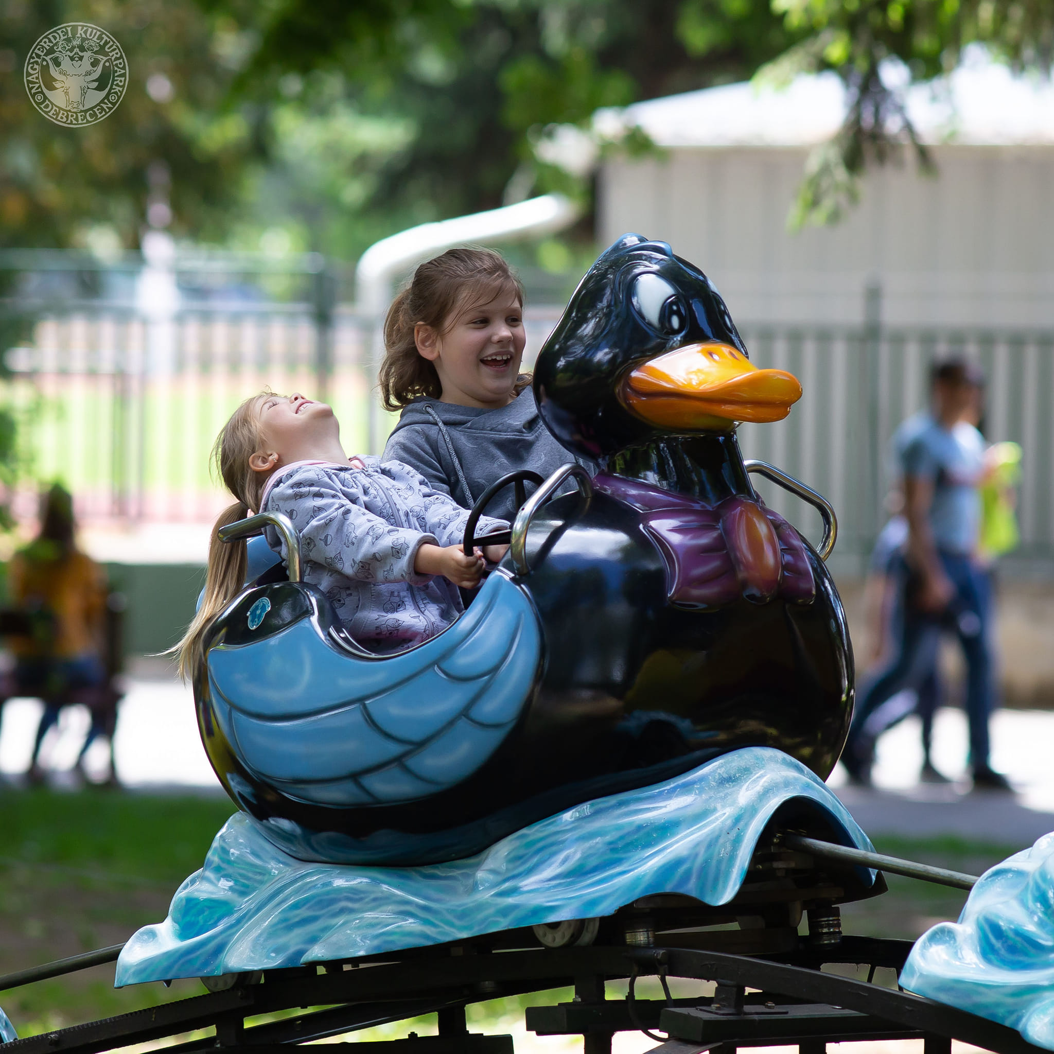 Főszezonnyitó majális a Debreceni Állatkertben és Vidámparkban