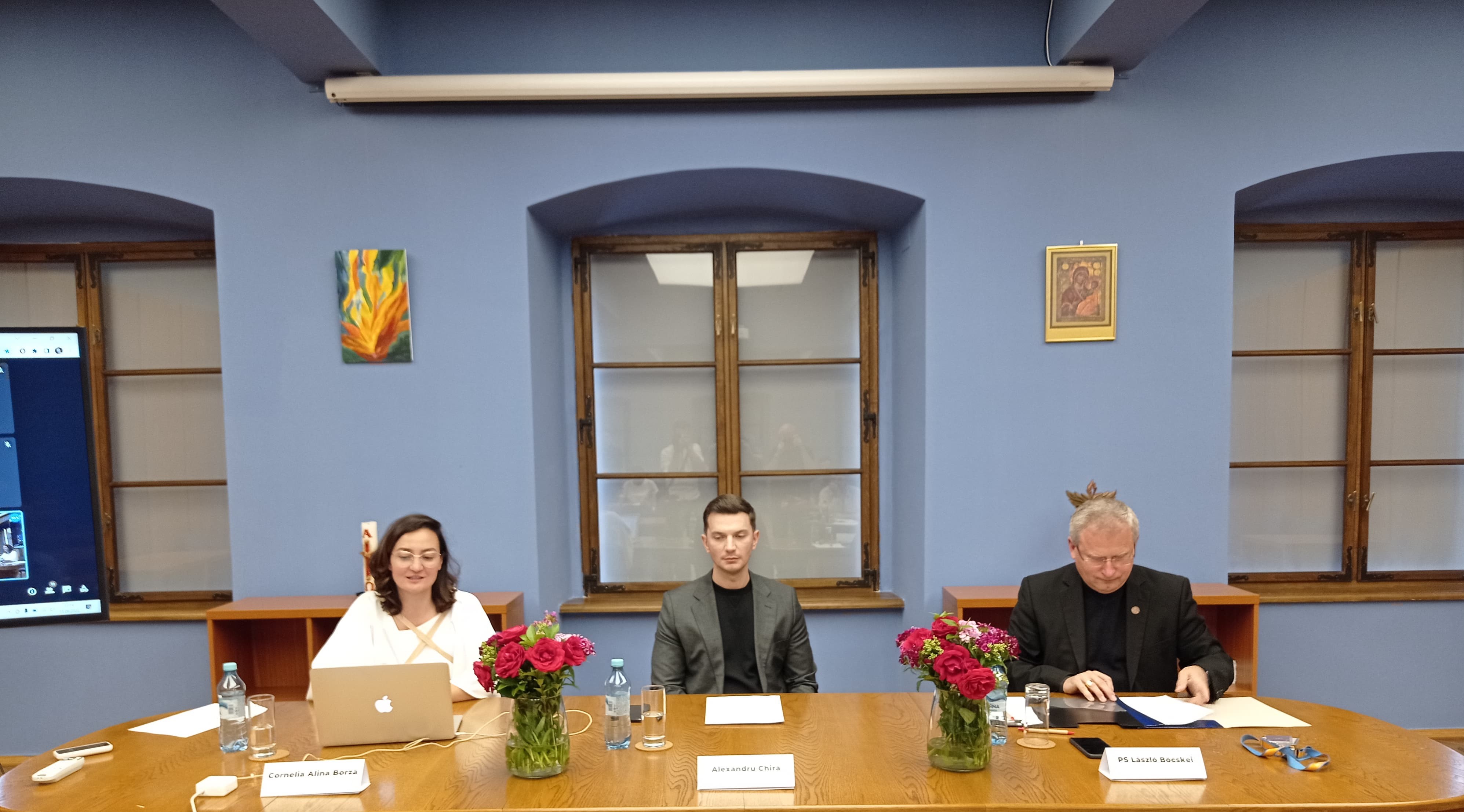 Mesevilág a püspöki palota kertjében