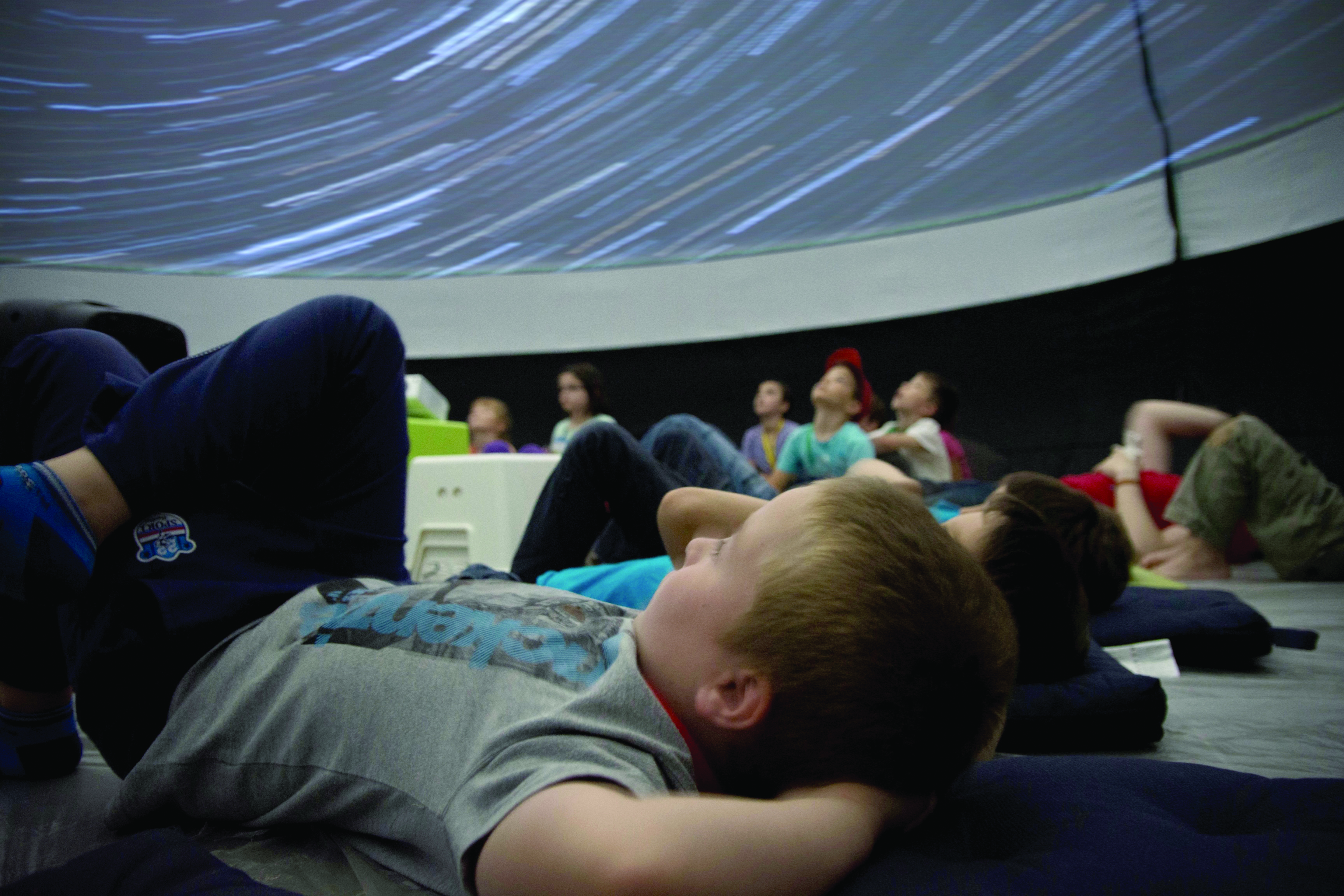 Planetáriumi programok az Agórában