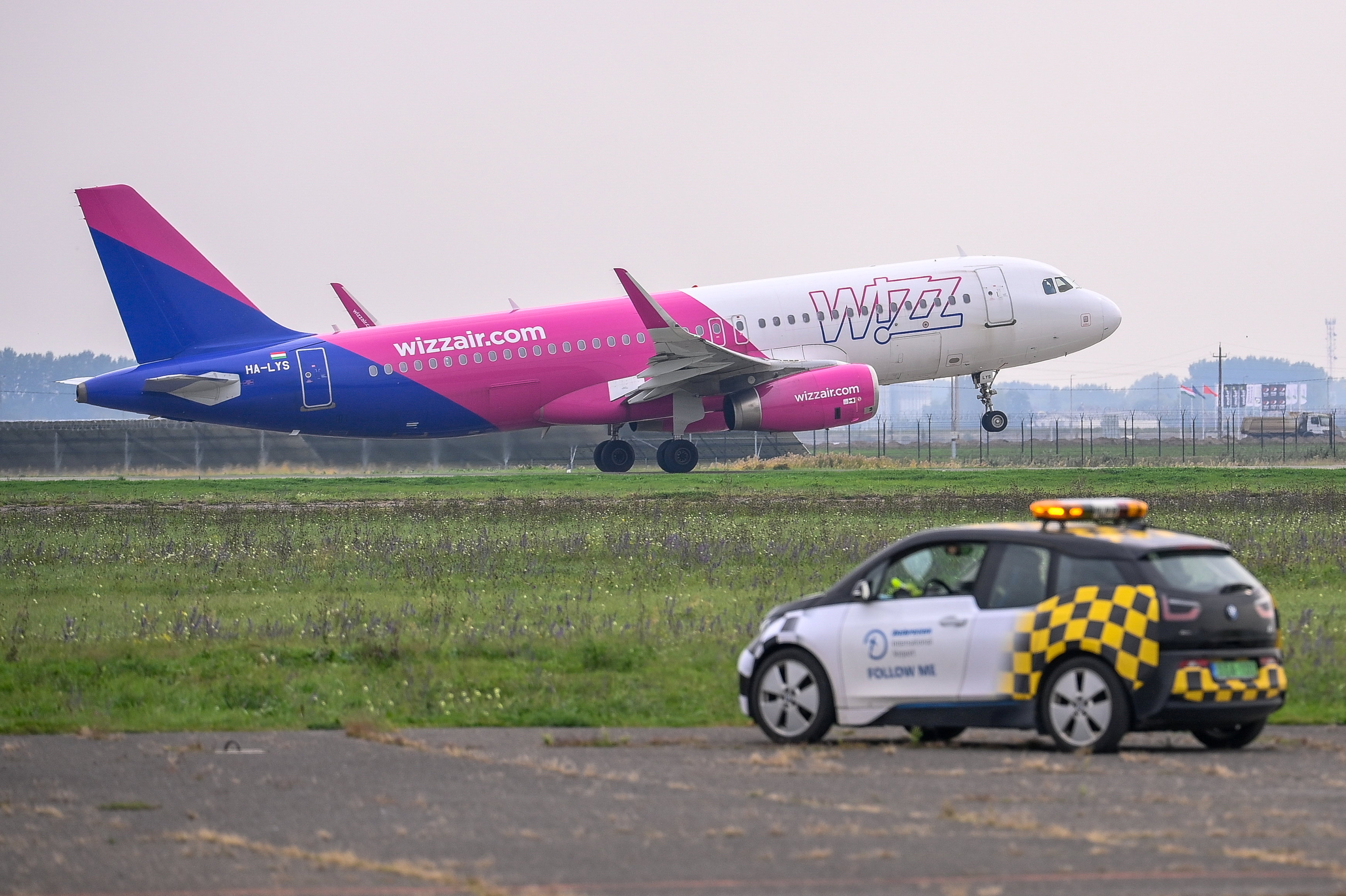 Külügyi államtitkár: sikertörténet Debrecen és a Wizz Air együttműködése