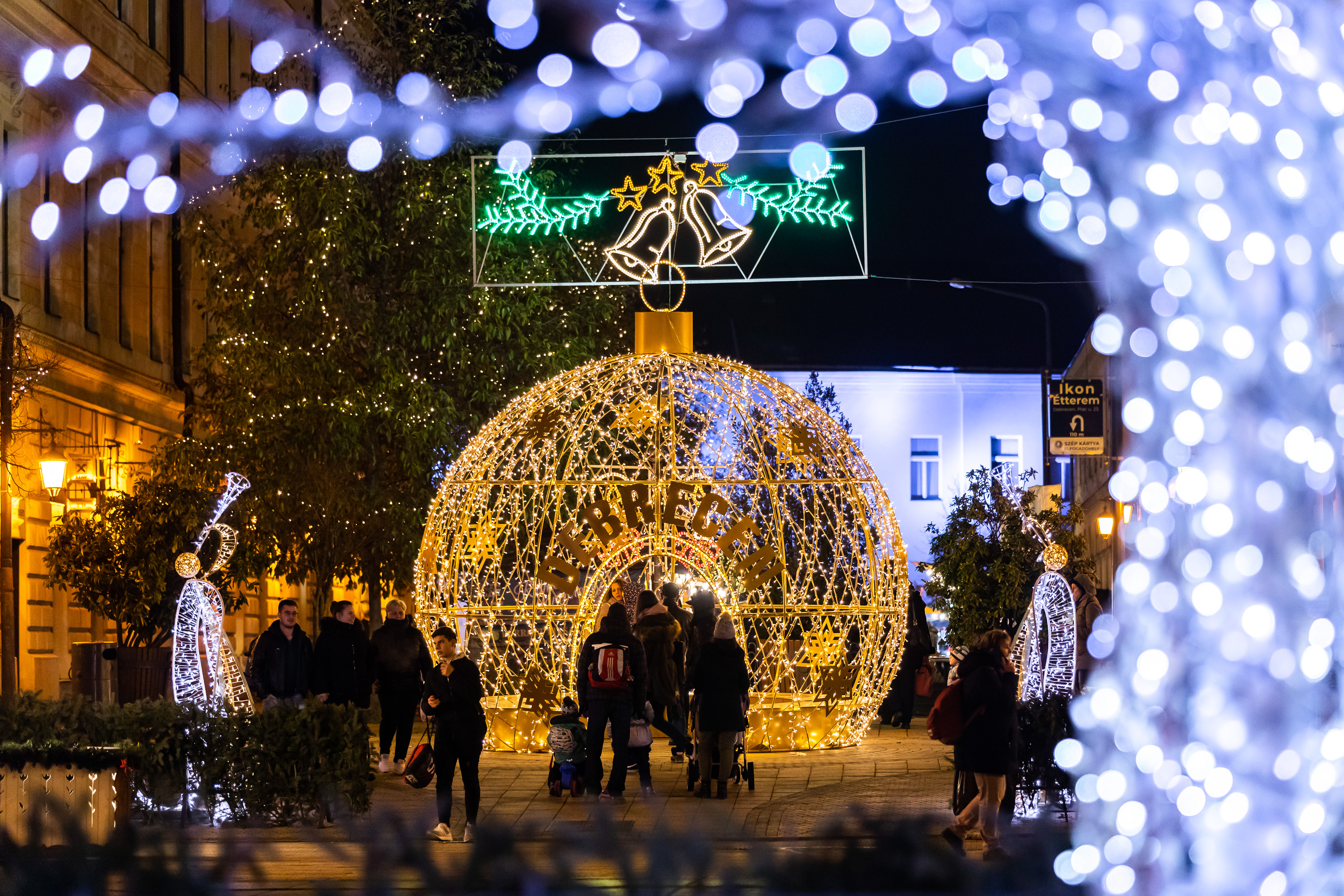 Ünnepi fények, lélekemelő programok ? November 26-án nyit a Debreceni Advent