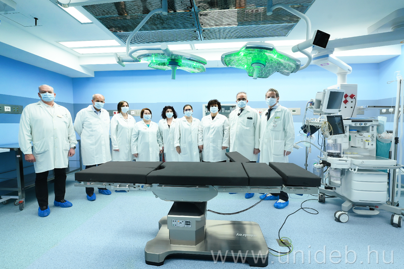 Új, egynapos sebészeti műtővel bővült a Debreceni Egyetem Klinikai Központ Sebészeti Klinikája